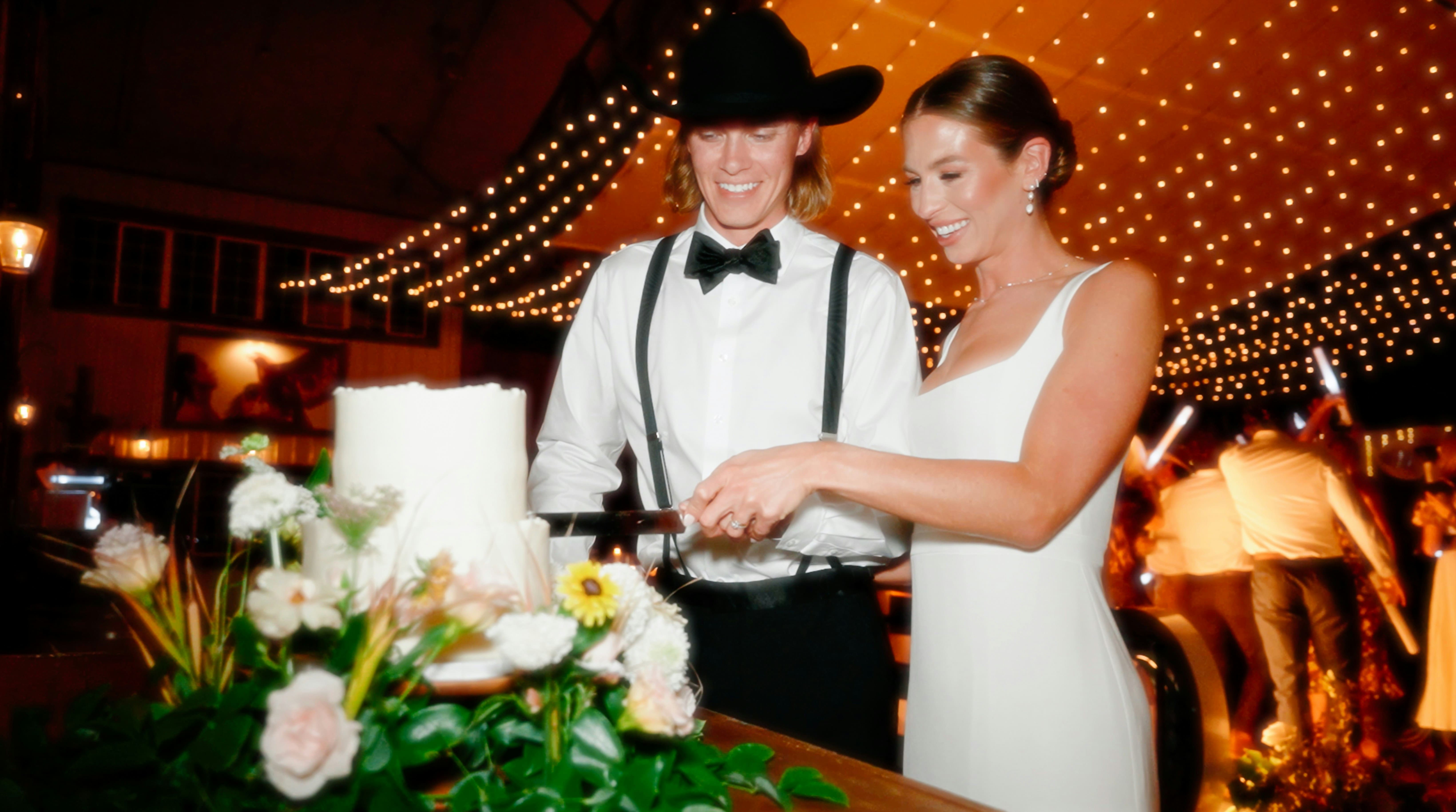 Charlotte &amp; Chris - Leeds Casino Centre Wedding